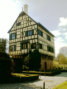 Pellerschloss, a pond house from the 16th century