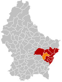 贝茨多夫在卢森堡地图上的位置，贝茨多夫为橙色，格雷文马赫县为深红色