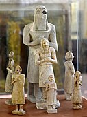 Sumerian Statues of worshippers (males and females); 2800-2400 BC (Early Dynastic period); National Museum of Iraq (Baghdad)