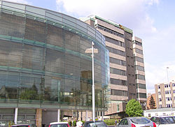 The Wolfson Medical School Building and Boyd Orr Building, from University Place