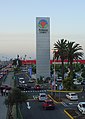智利迈普一个购物商场的露天停车场