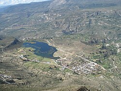 The lake Quchapampa and the village of Aucará