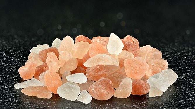 Himalayan salt, by Ivar Leidus