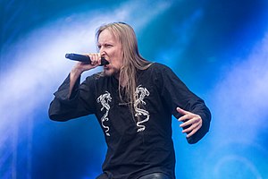 Jari Mäenpää with Wintersun in 2019.