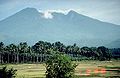 位于吕宋岛的巴纳豪火山。