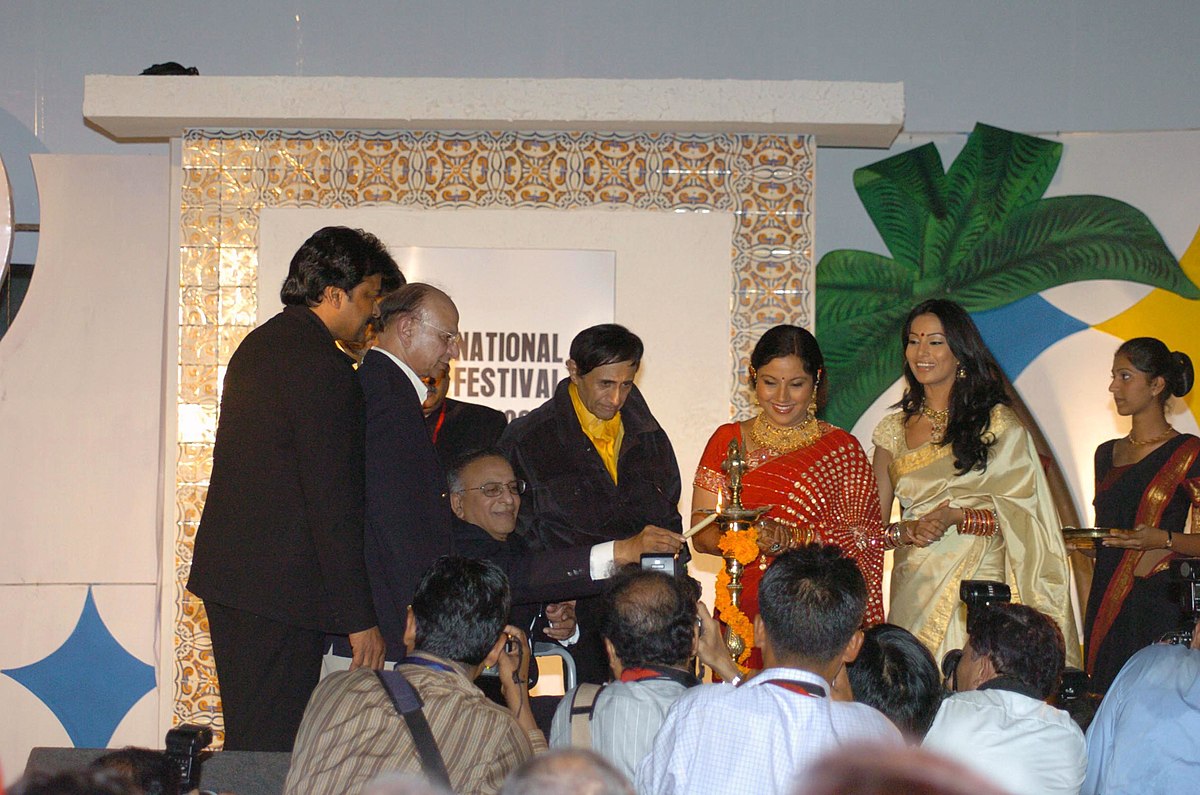 The Minister of Culture & Urban Development Shri S.Jaipal Reddy inaugurating the International Film Festival of India - 2005, in Panaji, Goa on November 24, 2005 (1).jpg