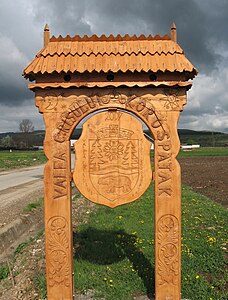 Entrance to Valea Crișului