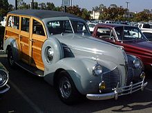 Pontiac woodie, used by early surfers