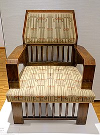 Armchair by Joseph Maria Olbrich, oak and textile, (1901) (Darmstadt Museum)