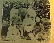 Bhai Vir Singh with his spouse and his brother Dr Balbir Singh standing at back