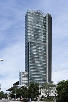 布拉迪斯拉发国家银行大楼塔