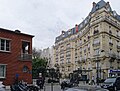 位于巴黎十六区的蒙莫朗西别墅区（法语：Villa Montmorency）入口