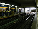 站台望车库方向（2005年3月29日）