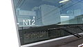 田町车辆中心所属NT2编组クハE232-3004车头的移动禁止表示器（2011年12月10日 户冢站）