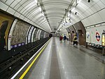 The extra-wide southbound platform at London Underground's Angel station in 2005