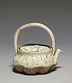 Kyūsu teapot for steeped tea inscribed with a waka poem by Ōtagaki Rengetsu, stoneware with rice-straw-ash glaze, mid-19th century, late Edo period-early Meiji era