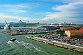 威尼斯港是世界上最大的邮轮港之一