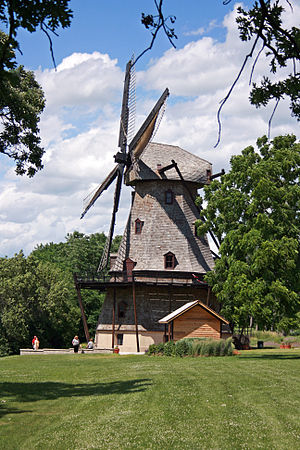 法比安风车（英语：Fabyan Windmill）