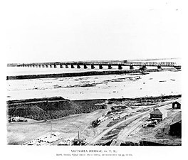 Victoria Bridge as it appeared in 1898