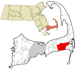 哈里奇在巴恩斯特布尔县及马萨诸塞州的位置（以红色标示）