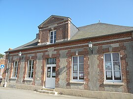 The town hall in Porcheux