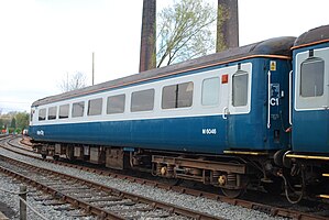 “英国铁路2F型客车”开放式旅行二等座车