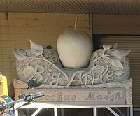 The Big Apple, Bacchus Marsh, VIC