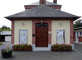 The town hall in Vauville