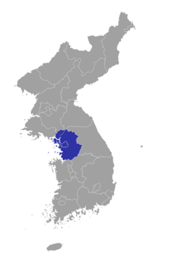 Gyeonggi marked in blue in central Korea