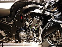 2006 ZZR1400 cutaway view of the aluminium monocoque frame and engine