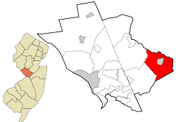 Location of East Windsor in Mercer County highlighted in red (right). Inset map: Location of Mercer County in New Jersey highlighted in orange (left). Interactive map of East Windsor, New Jersey