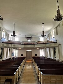 Gallery with the organ's Trompette-en-chamade