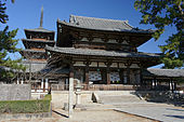 Chūmon at Hōryū-ji