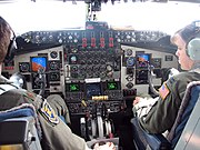 KC-135R飞行操纵席