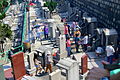 香港市民重阳节于柴湾坟场扫墓