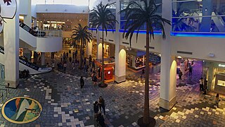 Plaza Las Americas