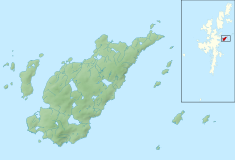 Pettigarths Field Cairns is located in Shetland