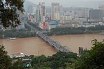 從白塔山俯瞰黃河和中山橋