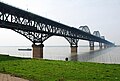 Image 14The Jiujiang Yangtze River Bridge, an arch bridge, was completed in 1992. (from Yangtze)