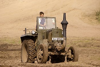 Ursus C-451 tractor