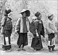Ethnic Chinese women and girls in Shan State