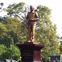 Manekshaw's statue at the Pune Cantonment.