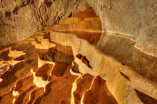 Stopića Cave