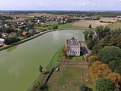 Palace and park complex in Czemierniki