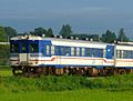 A JR East KiHa 52 in "Niigata" livery in September 2008