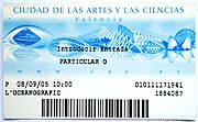 一张印有电子条形码的门票。（2005年摄于巴伦西亚）