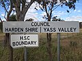 A former shire boundary sign (circa 2015)