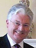 Peter Dunne, 2007 (cropped).jpg