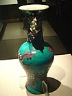菊花风格的瓷器瓶，明朝，公元1368–1644年，中国