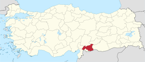 Gaziantep highlighted in red on a beige political map of Turkeym